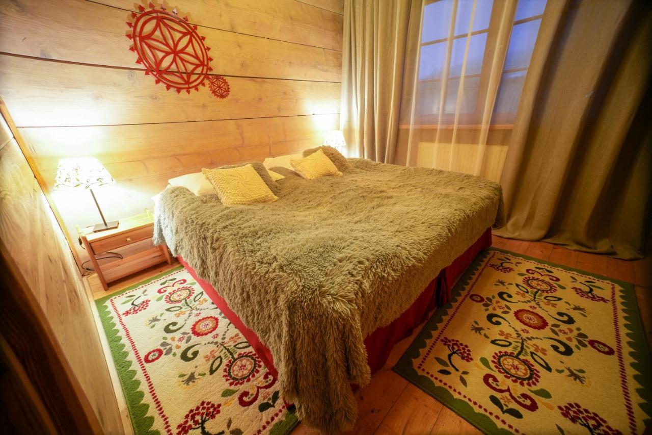 ウストシキ・ドルネ Gosciniec Debowa Gazdowka Bed & Breakfast エクステリア 写真